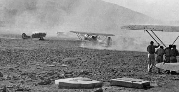 6 Agosto 1942, Pantelleria, atterra il 4° stormo 160° Gruppo