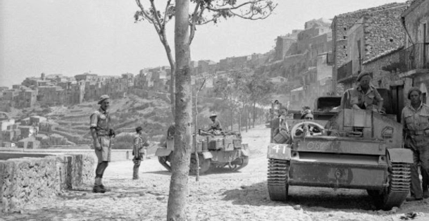 5 Agosto 1943, Catania, Truppe Inglesi ﻿